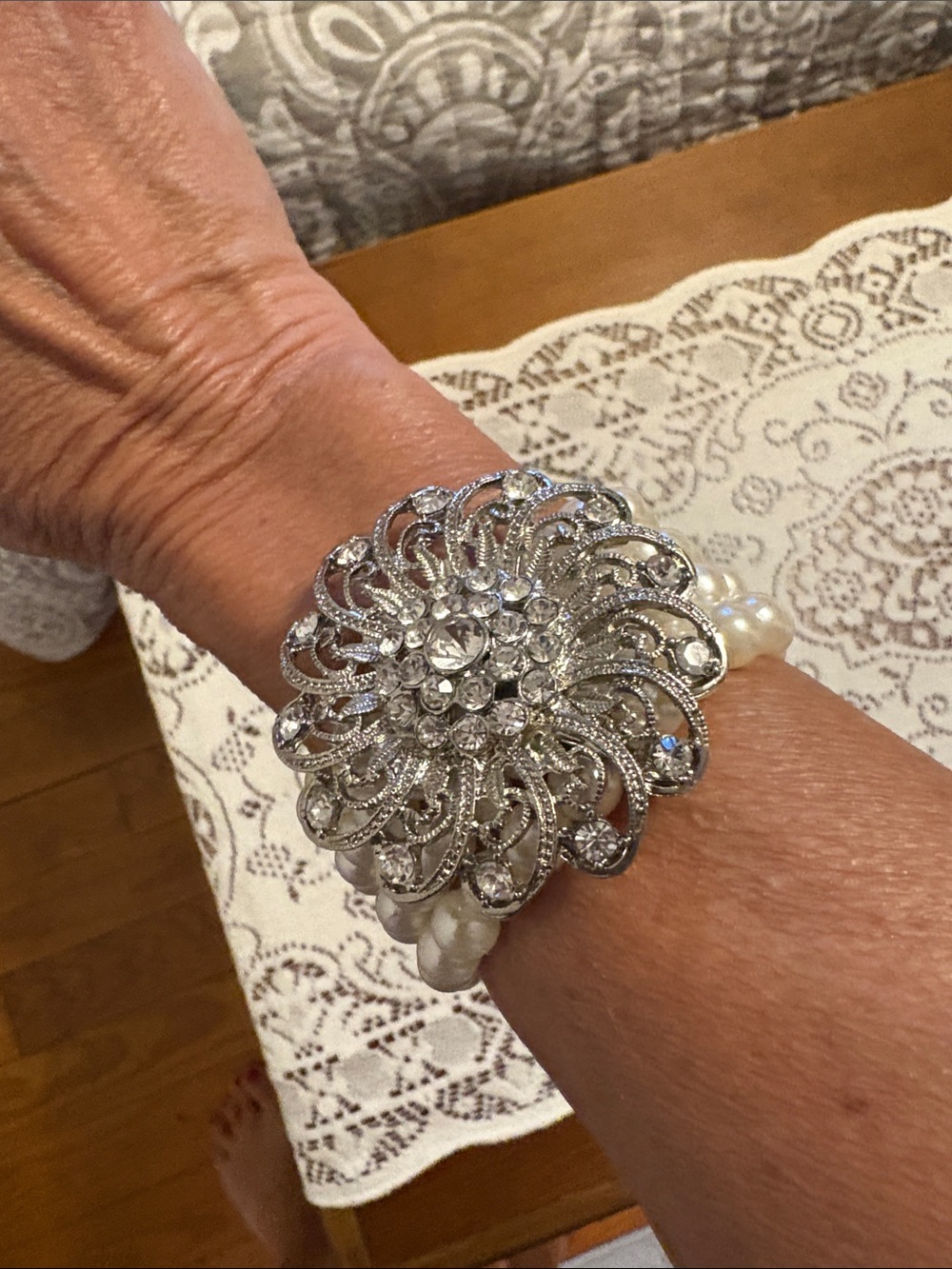 Elegant Silver Crystal Floral Pearl Bracelet
